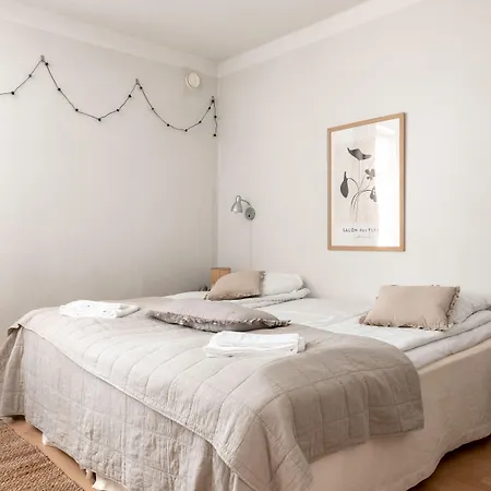 2ndhomes Compact By The Esplanade Park