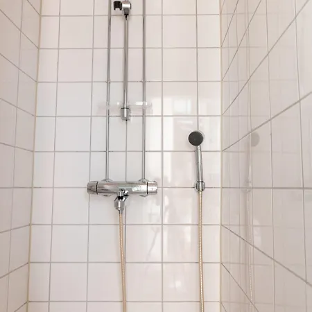 2ndhomes Compact By The Esplanade Park *