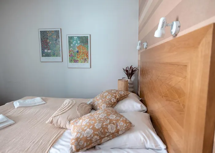 2ndhomes Compact By The Esplanade Park * Helsinky