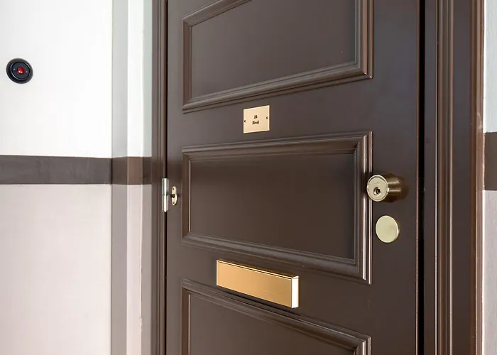 2ndhomes Compact By The Esplanade Park Helsinky