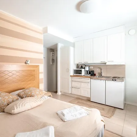 2ndhomes Compact By The Esplanade Park 아파트 *